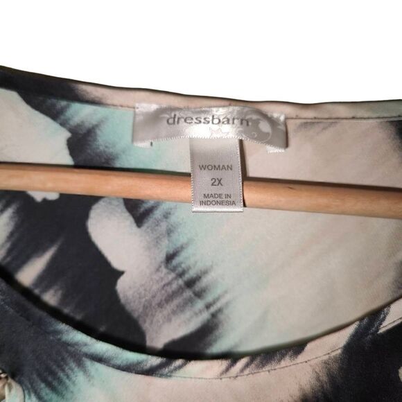 Dress Barn Abstract Satin Blouse - Picture 5 of 5